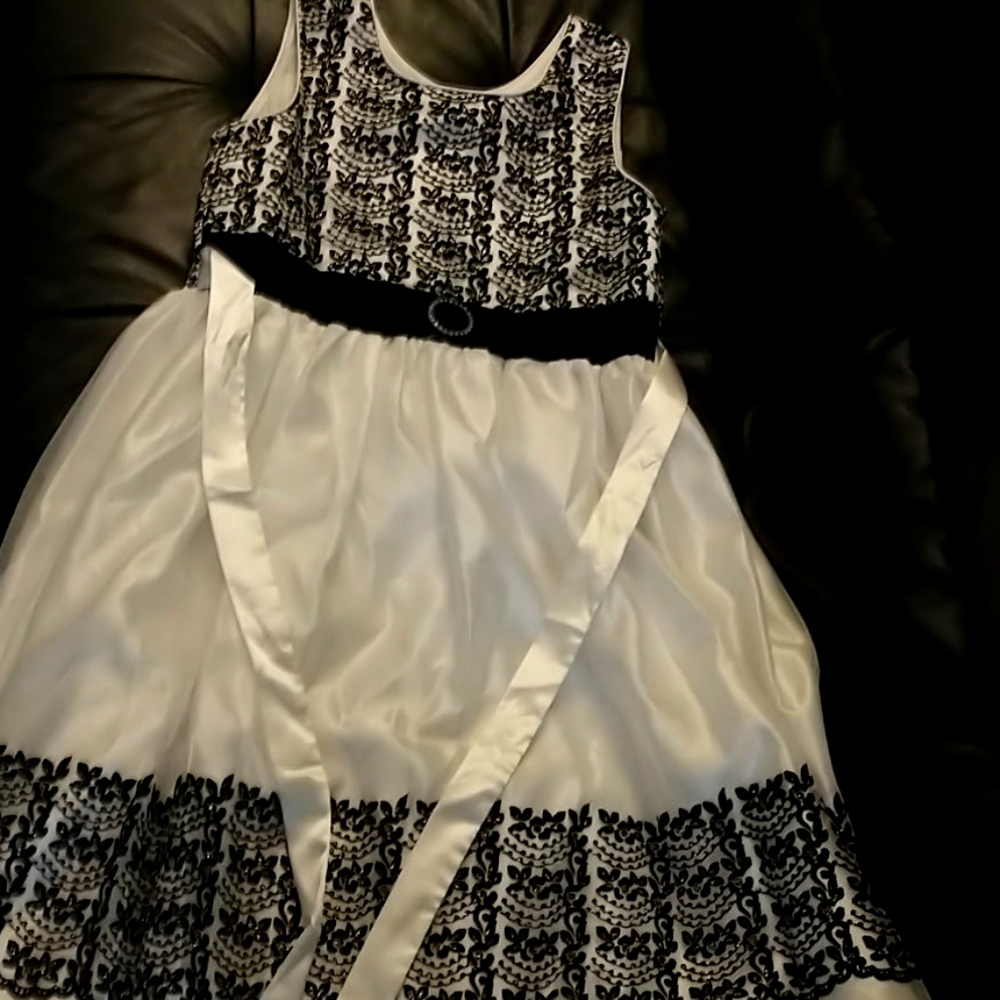 Girls Formal Dress